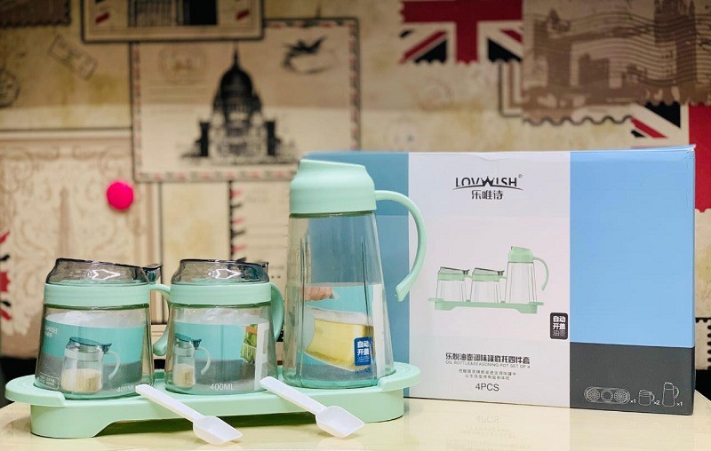 Lovwish Glass Tray with 4 Pcs Seasoning Pot Set – Elegant Transparent Spice Container Set for Kitchen & Dining Table Use