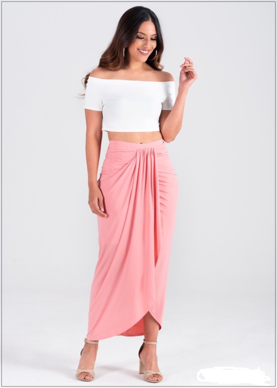Front Detail Maxi skirt