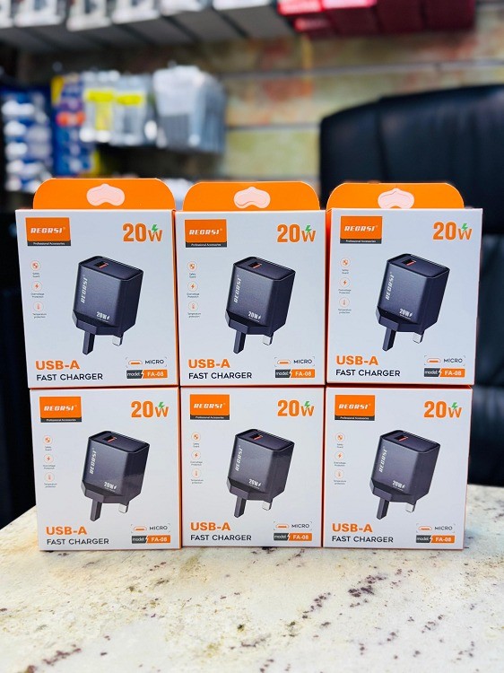 Recrsi Travel Charger - ANT-207