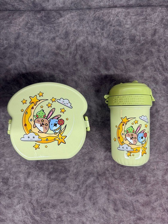 Cartoon Printed Lunch Box With Bottle