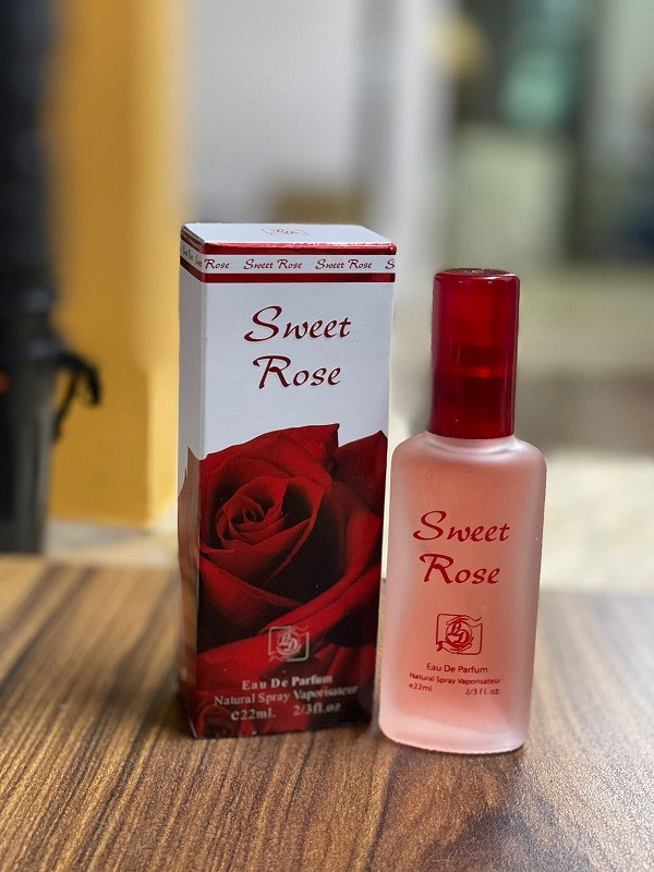 Sweet Rose Unisex Perfume 22ml | Long-Lasting Floral Fragrance