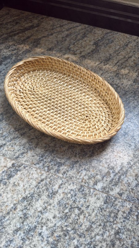 Handcrafted Natural Cane Oval Serving Tray - 11x8 Inch Eco-Friendly Home Decor