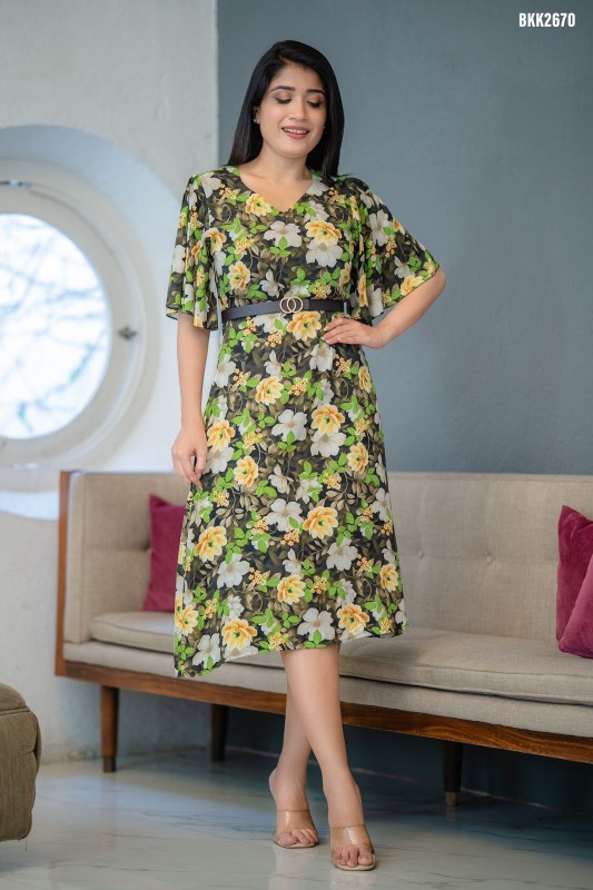 Butterfly Sleeve frock with Sweetheart neck